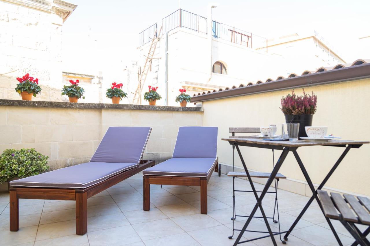 Bed and Breakfast Casa Mamma Elvira Lecce Exterior foto