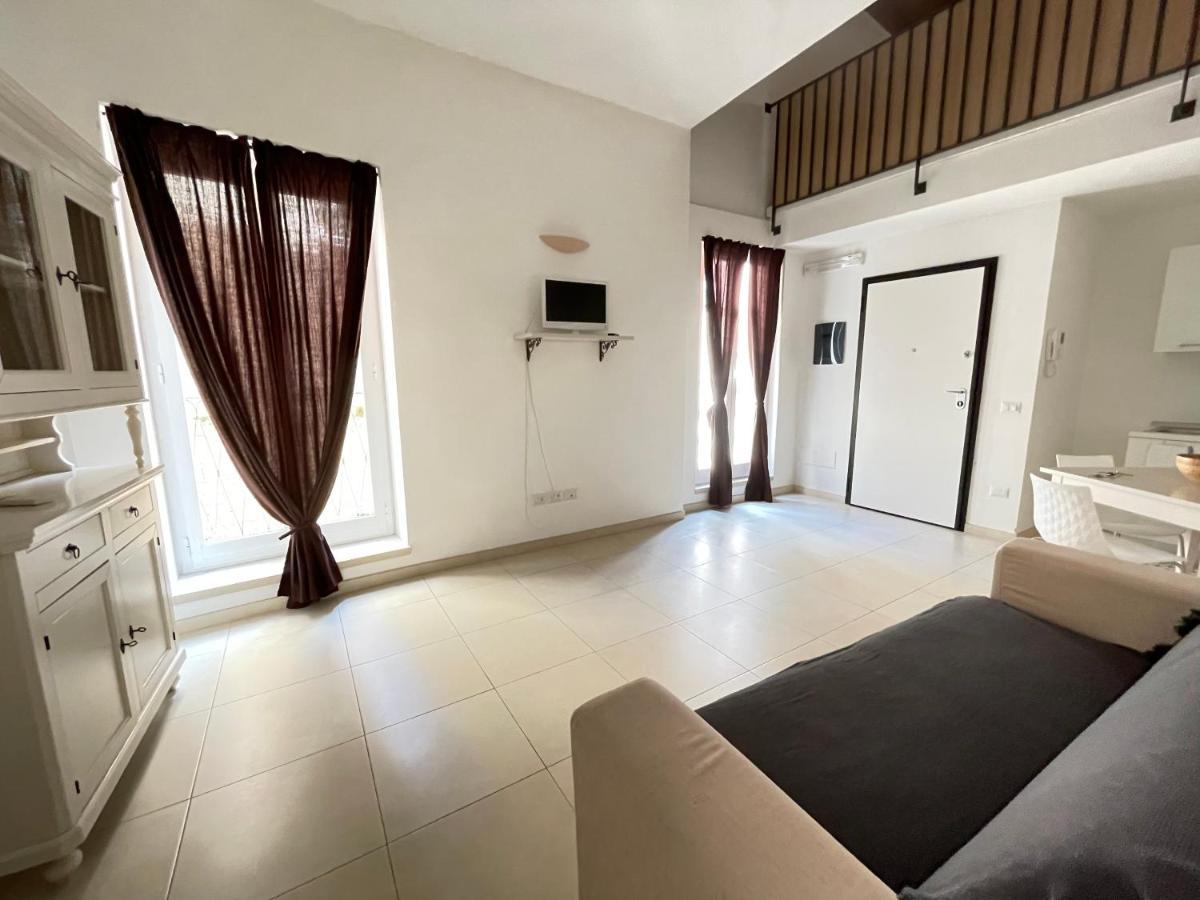 Bed and Breakfast Casa Mamma Elvira Lecce Exterior foto