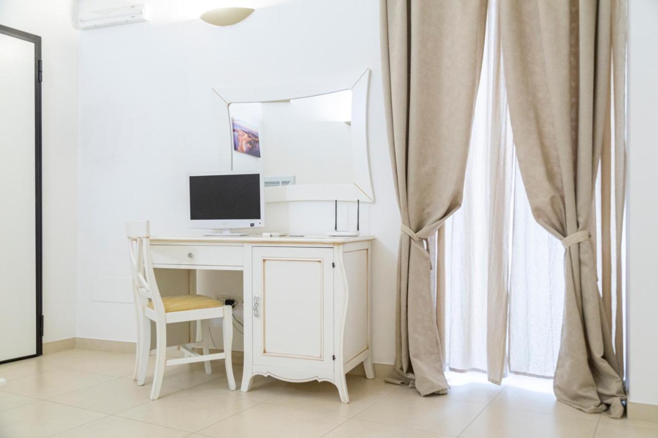 Bed and Breakfast Casa Mamma Elvira Lecce Exterior foto